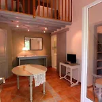 Logis Restaurant Du Vigneron 3* Cucugnan