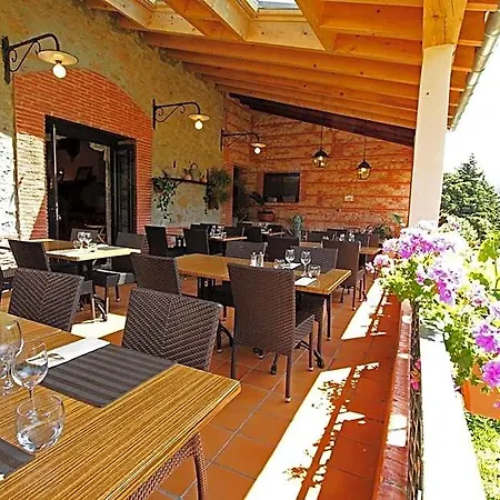 Logis Du Vigneron Estalagem Cucugnan