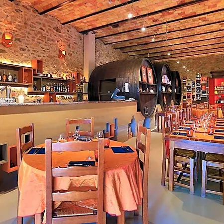 Logis Du Vigneron Estalagem Cucugnan