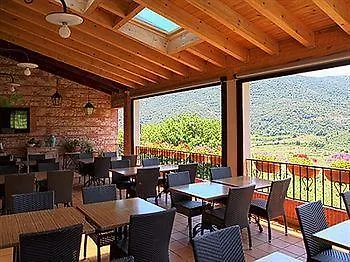 Logis Restaurant Du Vigneron Estalagem Cucugnan