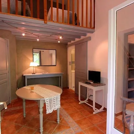 Logis Restaurant Du Vigneron 3* Cucugnan
