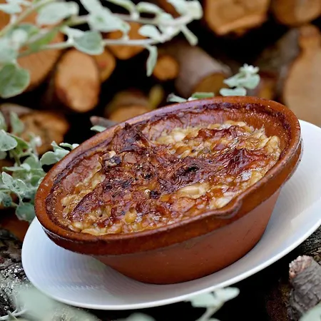 Logis Restaurant Du Vigneron Inn 2*