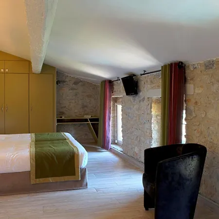 Logis Restaurant Du Vigneron 3* Cucugnan