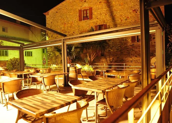 Logis Restaurant Du Vigneron 3*