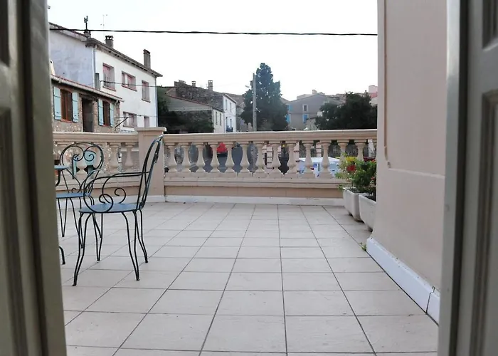 Inn Logis Restaurant Du Vigneron Cucugnan