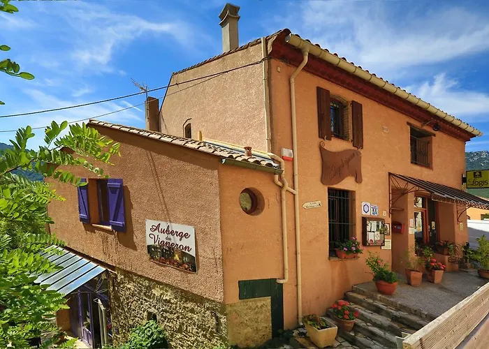 Inn Logis Restaurant Du Vigneron Cucugnan