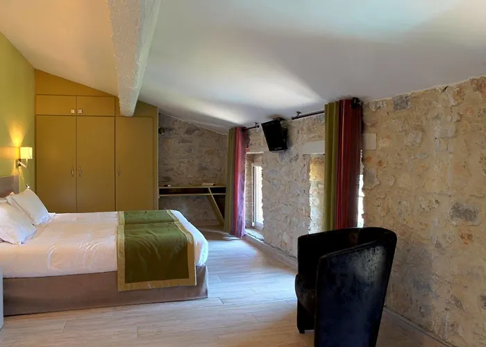 Logis Restaurant Du Vigneron 3* Cucugnan